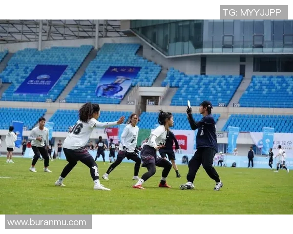 南京飞盘队团队协作的独特优势与其他队伍的深度对比分析