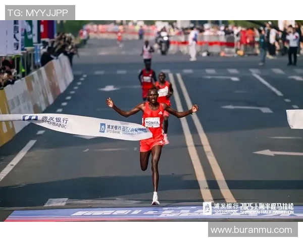 城市马拉松积分赛中上海街舞队以72分领先其他队伍展现出色实力