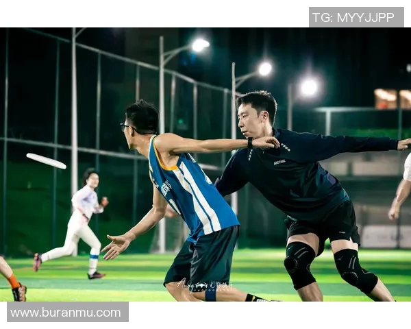 杭州飞盘队的灵活性探秘与训练技巧分享